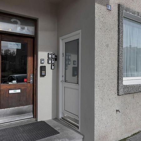 Nn Urban Guesthouse Рейкявик Екстериор снимка