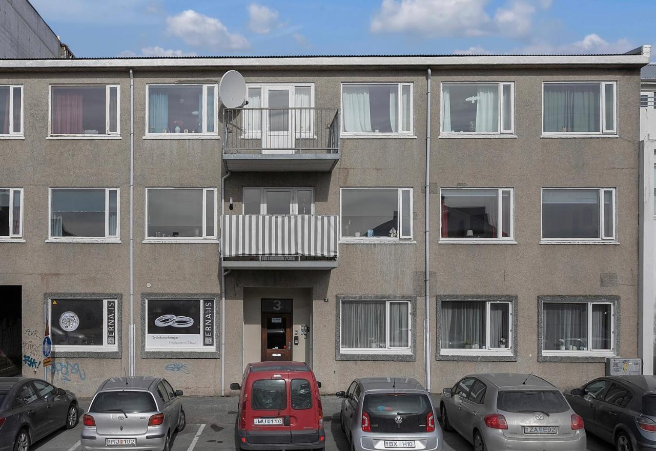 Nn Urban Guesthouse Рейкявик Екстериор снимка